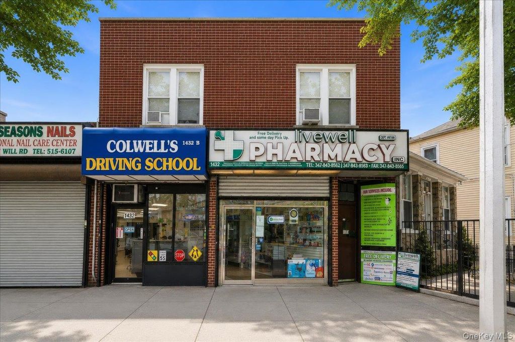 1432 Gun Hill Rd E, Bronx, NY 10469 — exterior