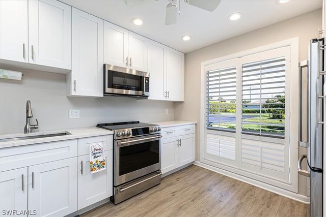 51 Glades BLVD 1531, Naples, FL 34112