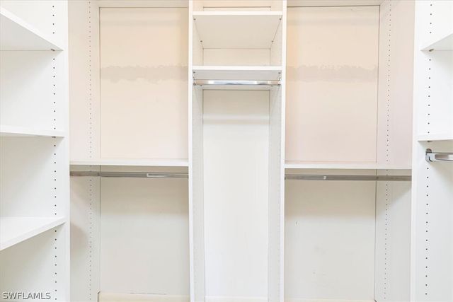 51 Glades BLVD 1531, Naples, FL 34112