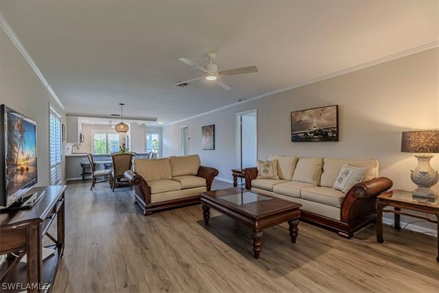 51 Glades BLVD 1531, Naples, FL 34112