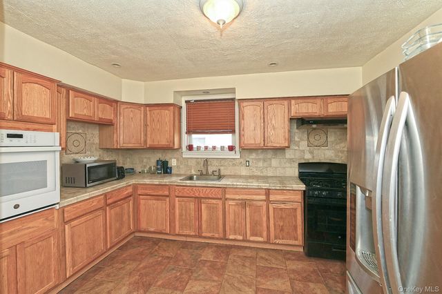 540 W Olive Street, Long Beach, NY 11561