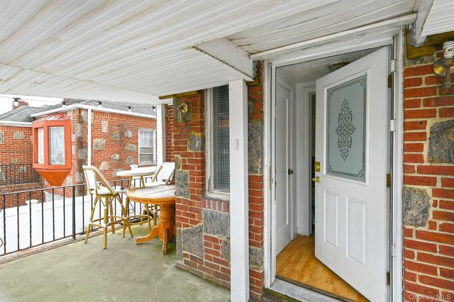 540 W Olive Street, Long Beach, NY 11561