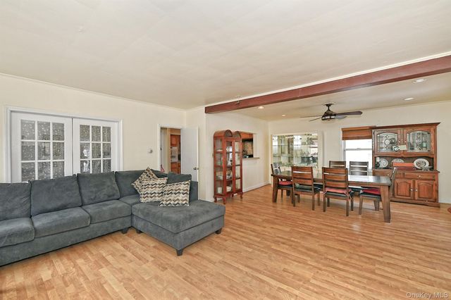 540 W Olive Street, Long Beach, NY 11561