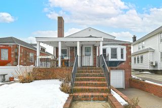 540 W Olive Street, Long Beach, NY 11561
