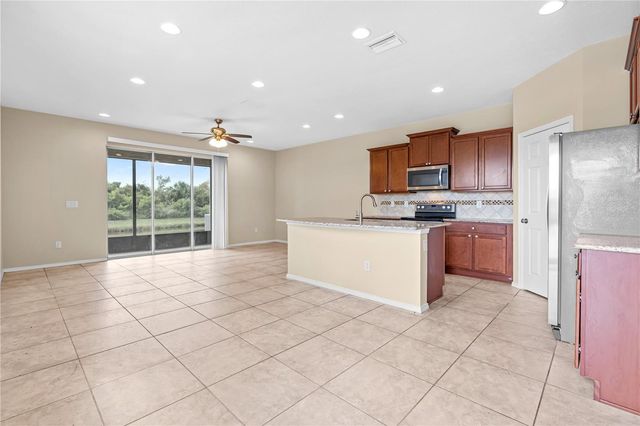 8961 TURNSTONE HAVEN PLACE, Tampa, FL 33619