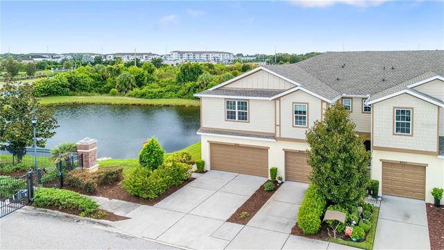 8961 TURNSTONE HAVEN PLACE, Tampa, FL 33619