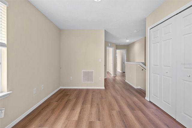 8961 TURNSTONE HAVEN PLACE, Tampa, FL 33619