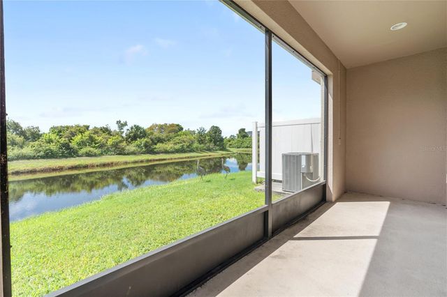 8961 TURNSTONE HAVEN PLACE, Tampa, FL 33619