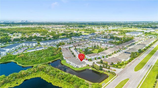 8961 TURNSTONE HAVEN PLACE, Tampa, FL 33619