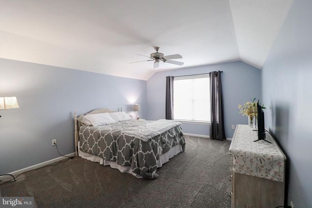 115 ANGELA LN, York, PA 17402
