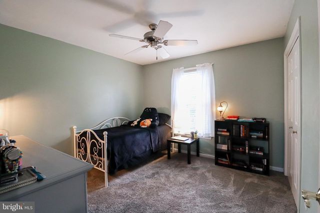 115 ANGELA LN, York, PA 17402