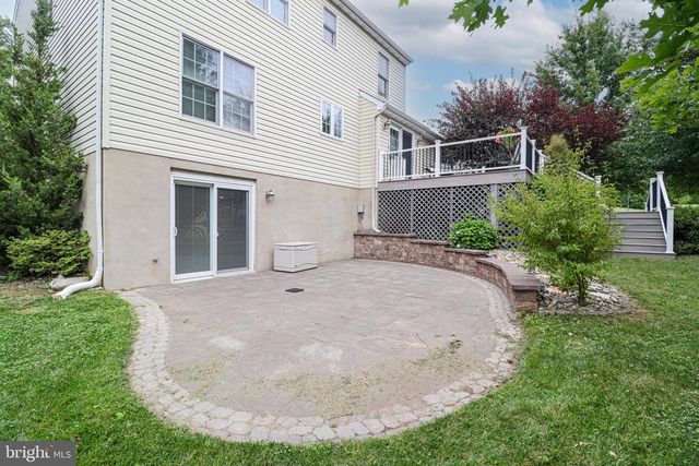 115 ANGELA LN, York, PA 17402