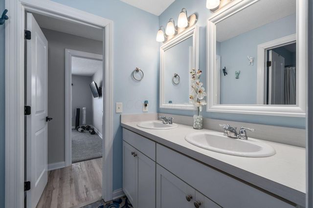 7183 Beachwood Way, Plain City, OH 43064