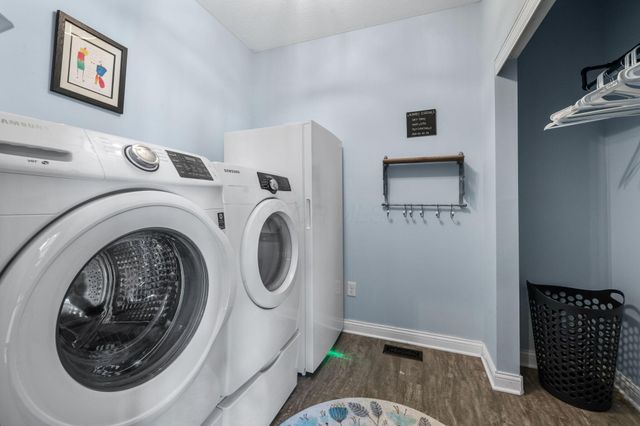 7183 Beachwood Way, Plain City, OH 43064