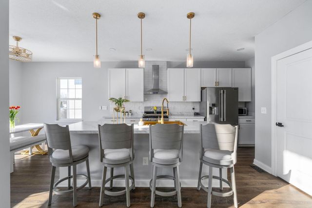 7183 Beachwood Way, Plain City, OH 43064