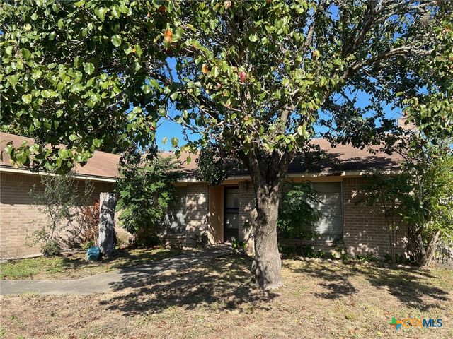 114 Chevy Chase Street, Port Lavaca, TX 77979