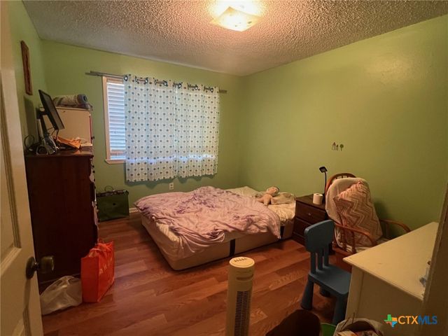 114 Chevy Chase Street, Port Lavaca, TX 77979