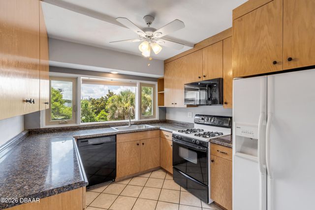 516 Wisteria Road, Daytona Beach, FL 32118