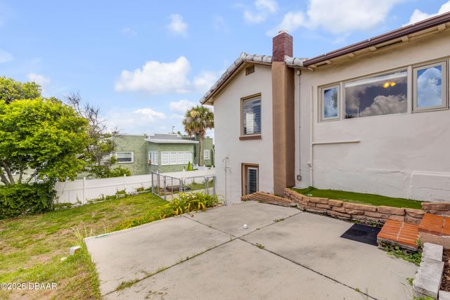 516 Wisteria Road, Daytona Beach, FL 32118