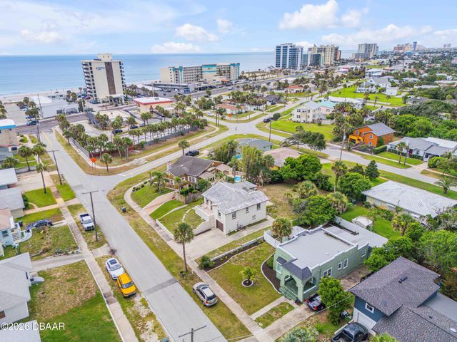 516 Wisteria Road, Daytona Beach, FL 32118