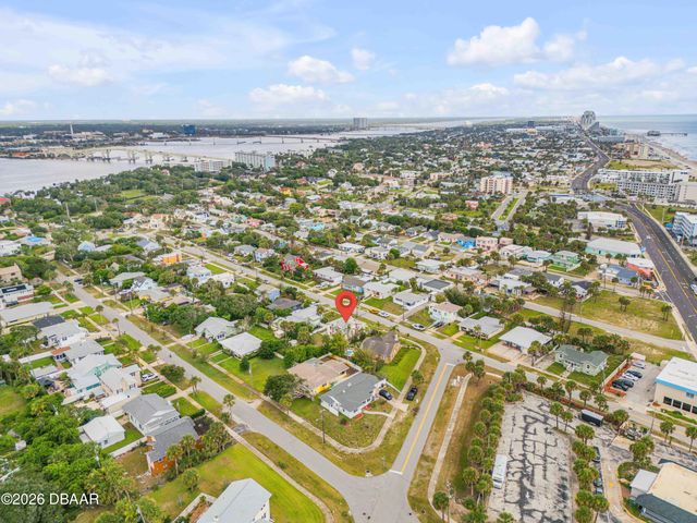 516 Wisteria Road, Daytona Beach, FL 32118