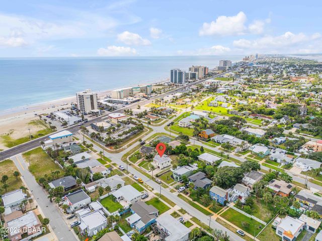 516 Wisteria Road, Daytona Beach, FL 32118