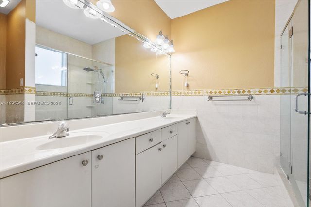 2424 SW 152nd Path, Miami, FL 33185