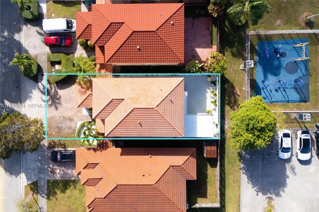 2424 SW 152nd Path, Miami, FL 33185