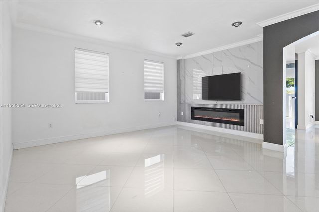 2424 SW 152nd Path, Miami, FL 33185