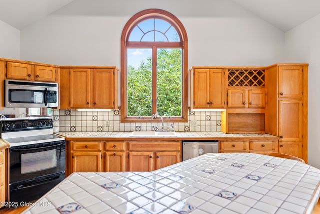523 Greenfield Road, Wilton, NY 12831