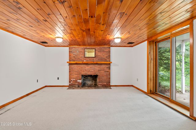 523 Greenfield Road, Wilton, NY 12831
