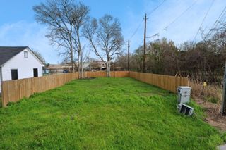 8409 Carver Road, Houston, TX 77088