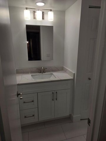 2802 SW 12th Street, Deerfield Beach, FL 33442