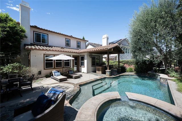 24 Scarlet Maple, Ladera Ranch, CA 92694