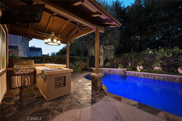 24 Scarlet Maple, Ladera Ranch, CA 92694