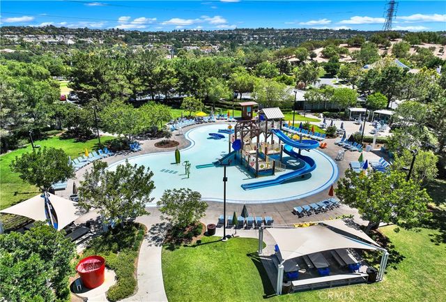 24 Scarlet Maple, Ladera Ranch, CA 92694