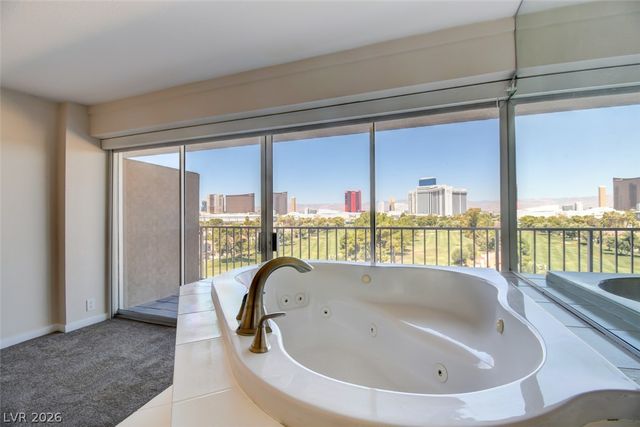 3111 Bel Air Drive 8E, Las Vegas, NV 89109