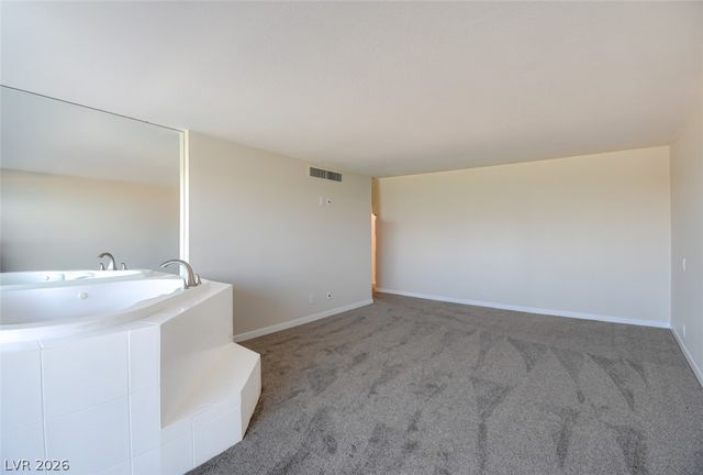 3111 Bel Air Drive 8E, Las Vegas, NV 89109