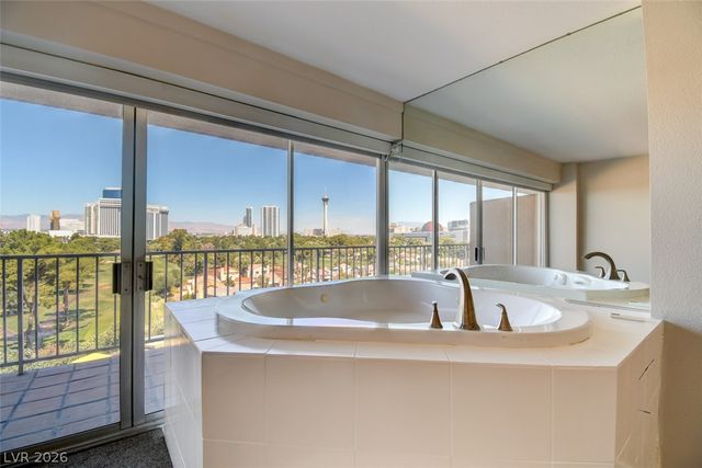 3111 Bel Air Drive 8E, Las Vegas, NV 89109