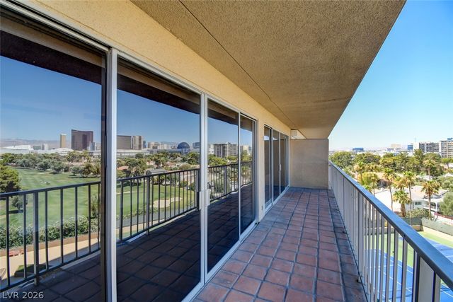 3111 Bel Air Drive 8E, Las Vegas, NV 89109
