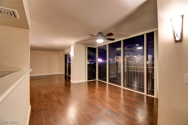 3111 Bel Air Drive 8E, Las Vegas, NV 89109