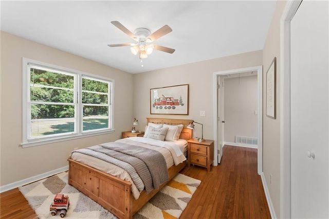 951 Cherokee Trail SE, Smyrna, GA 30080