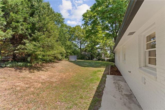 951 Cherokee Trail SE, Smyrna, GA 30080