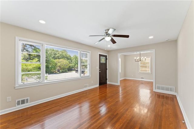 951 Cherokee Trail SE, Smyrna, GA 30080