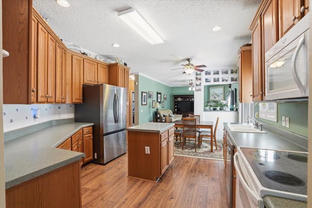 116 Sparrow Street, Bonneau, SC 29431