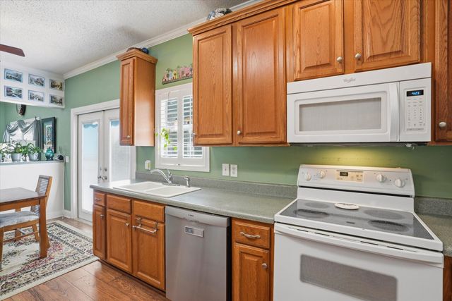 116 Sparrow Street, Bonneau, SC 29431