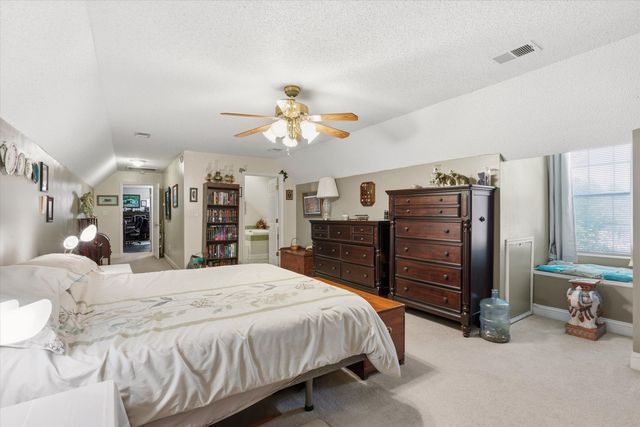 116 Sparrow Street, Bonneau, SC 29431