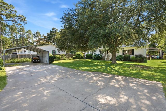116 Sparrow Street, Bonneau, SC 29431