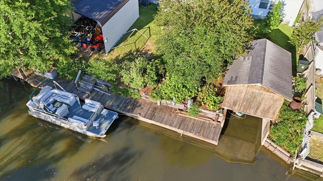 116 Sparrow Street, Bonneau, SC 29431