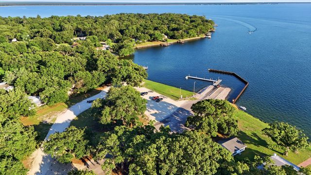 116 Sparrow Street, Bonneau, SC 29431